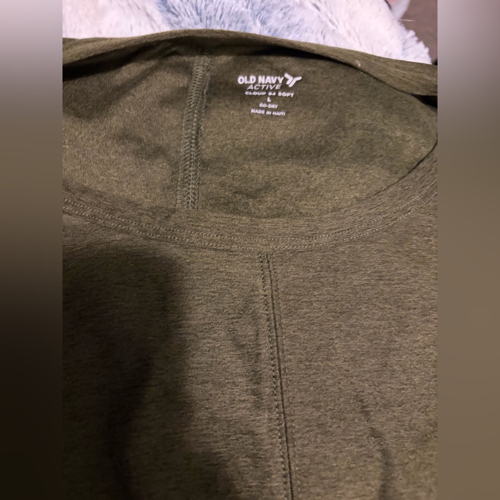 Old Navy Active Green Long Sleeve Shirt EUC